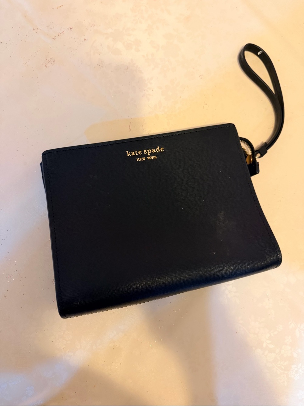 Kate Spade Classic Black Women's Zip Wallet - Neutral Interior - Picture 2 of 2
